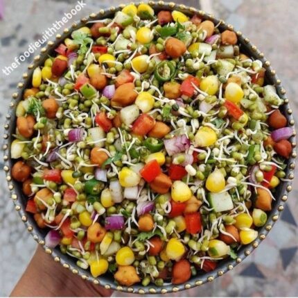 HIGH PROTEIN SPROUTS SALAD (HALF  BOWL)